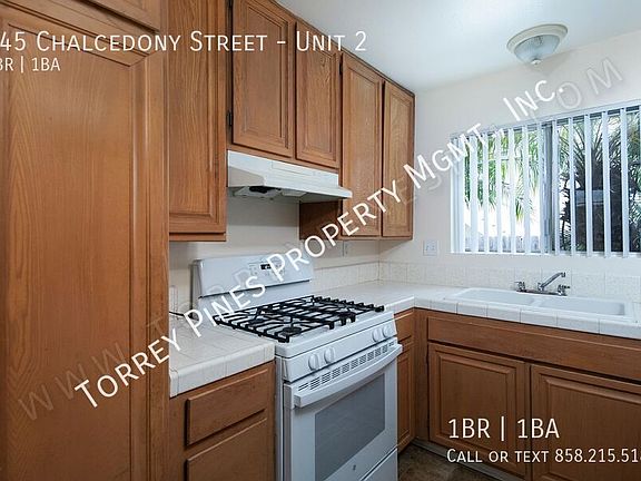 2nd image of 945 Chalcedony St APT 2