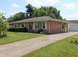 215 Lynnwood Ct, Versailles, KY 40383