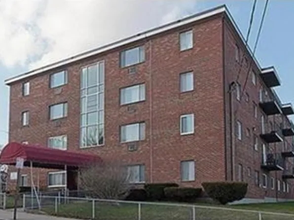 30 Rich St APT 31, Malden, MA 02148
