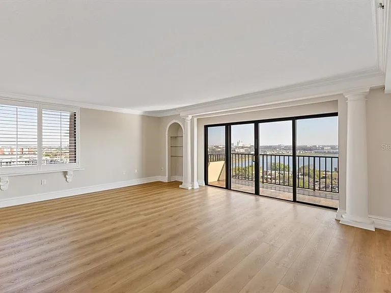 7550 Hinson St #15D — Photo 13