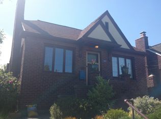 8025B 15th Ave NW, Seattle, WA 98117