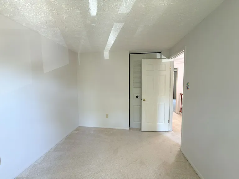 5519 Inverness Woods Ct — Photo 21
