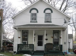 727 Holgate Ave #1/2, Defiance, OH 43512