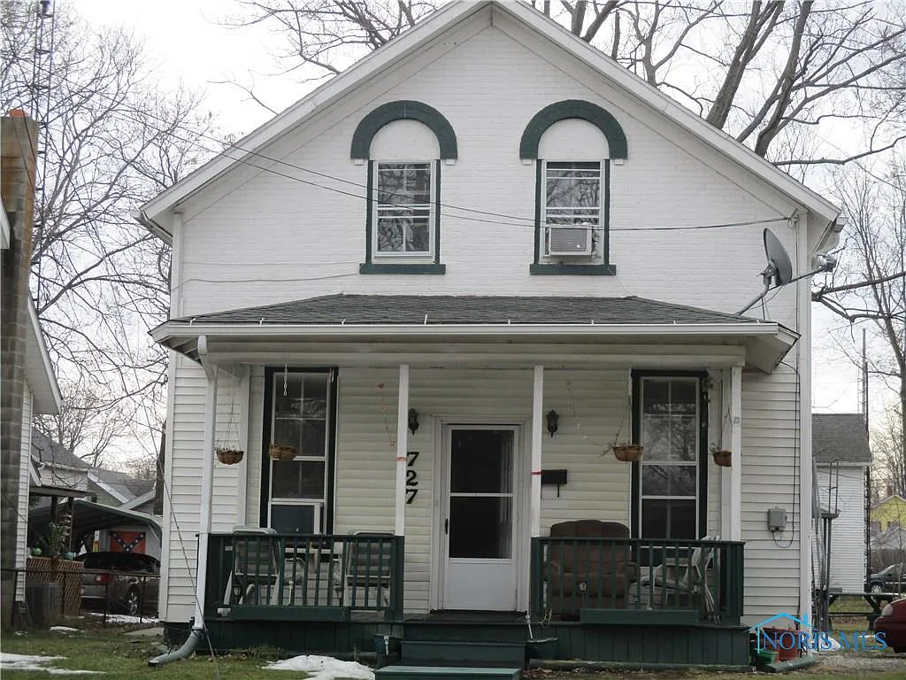727 Holgate Ave #1/2 photo 1