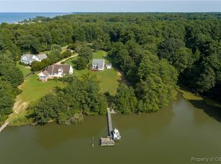 747 Blue Barn Rd, Wake, VA 23176