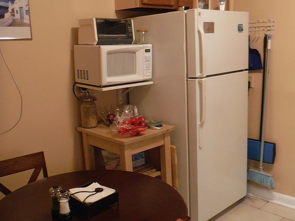 Spacious Kitchen