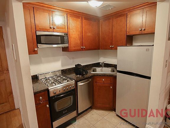5th image of 332 W 87th St APT 2B