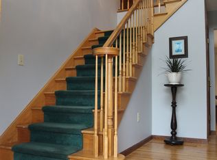 2512 Fawn Rdg, Castleton, NY 12033