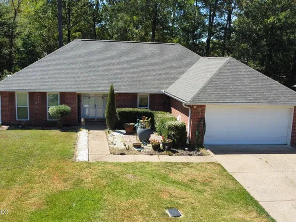 2115 Branch Creek Dr, Byram, MS 39272