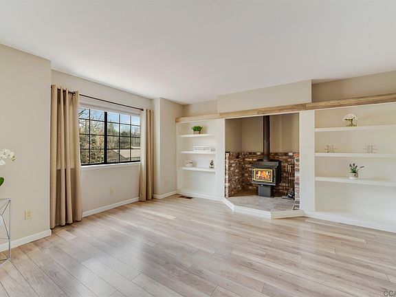 3rd image of 21774 Hyde St #102