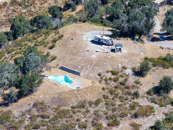 2nd image of 190 Cachagua Rd