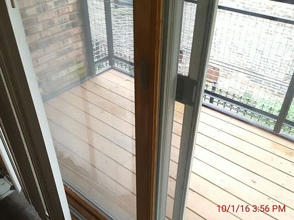4th image of 1311 W Lunt Ave #201n