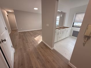 400 Park Pl #15, Fort Lee, NJ