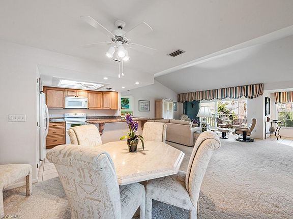 5th image of 4251 Lake Forest DR #221