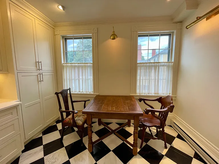 24 Chestnut St #2 — Photo 52