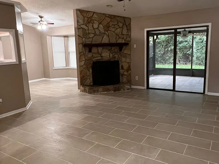 8439 Everest Dr — Photo 6
