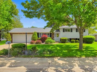 1312 W Treeline Ct, Dunlap, IL 61525