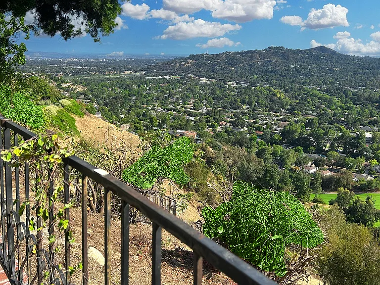City of Pasadena & the golg course bottom right