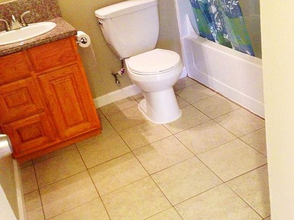 5th image of 3841 44th Ave APT 3