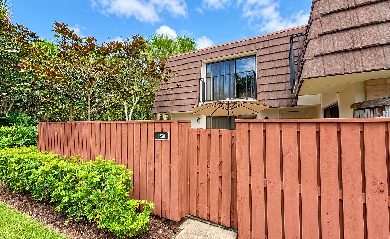 12th Ct, Jupiter — Photo 2