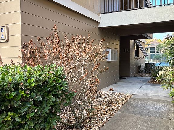 2nd image of 120 Hibiscus Woods Ct APT 2A