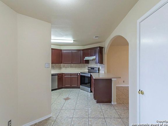5th image of 9626 Sekula Dr