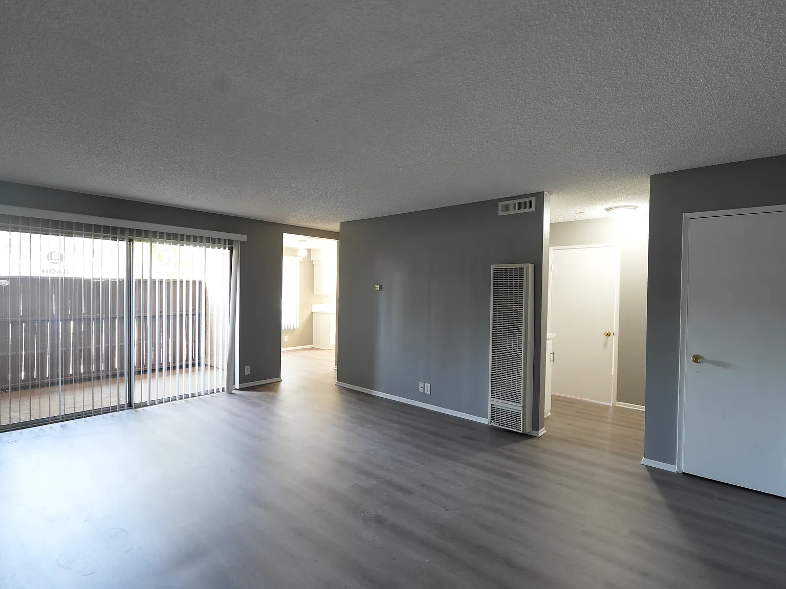 2 bed, $2,450 — Photo 3