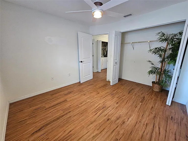 659 N Jefferson Ave #659 — Photo 16