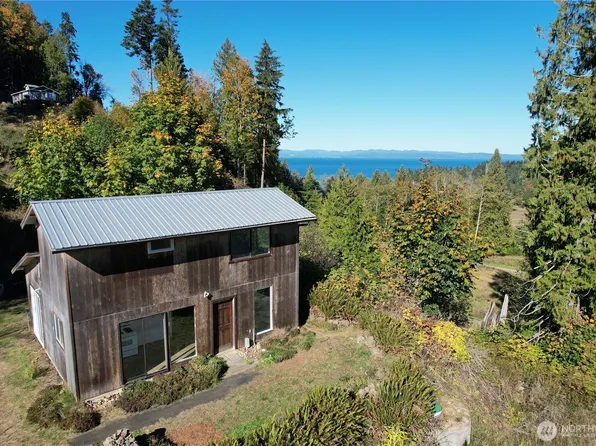 644 Crescent Bay Lane, Port Angeles, WA 98363