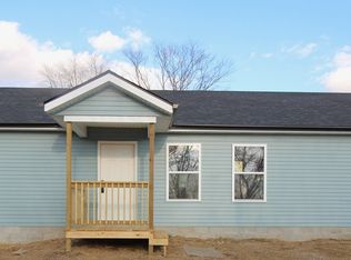 462 Plum St, Austin, IN