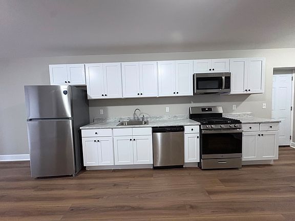 2nd image of 151 Howard Ave #1L1