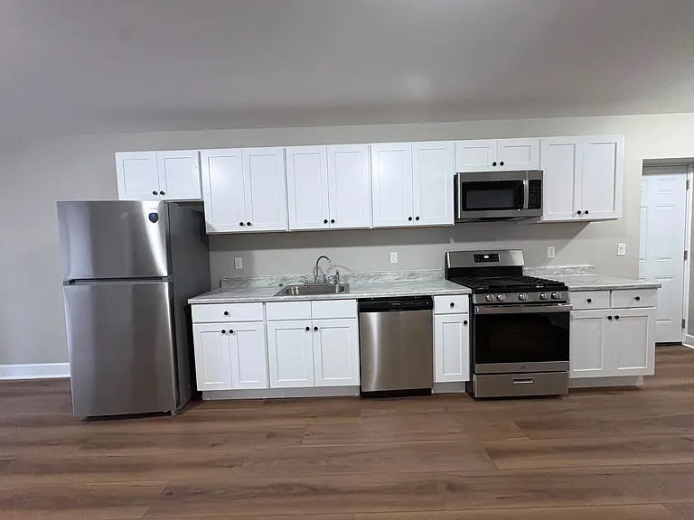151 Howard Ave #1L1 — Photo 2