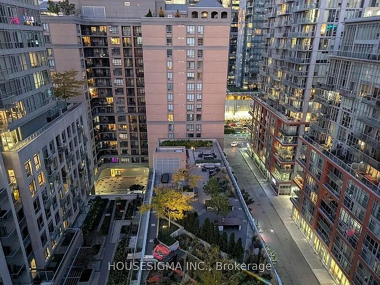 30 Nelson St #1403 — Photo 22