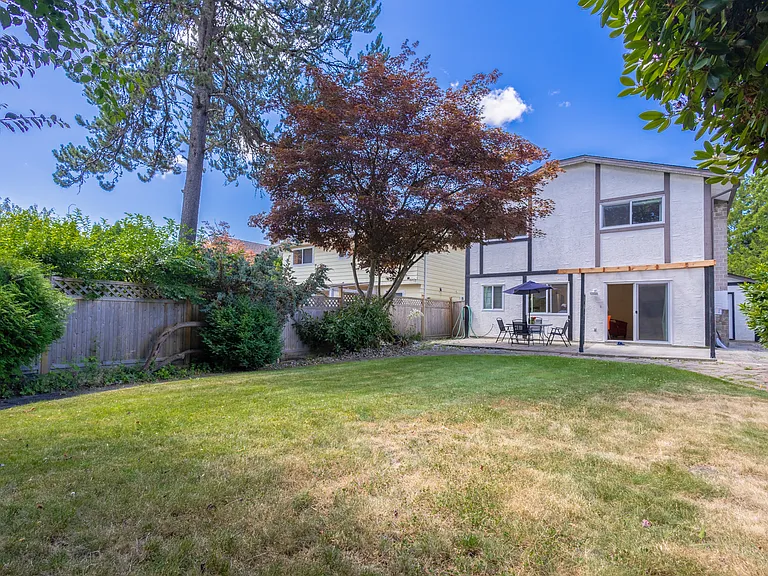 11234 Kingcome Ave — Photo 20