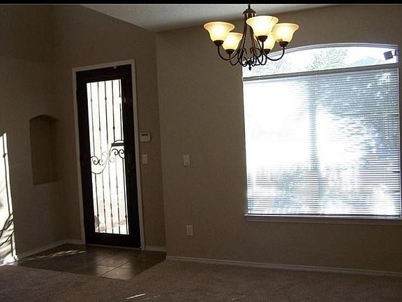 3rd image of 5029 Stampede Dr