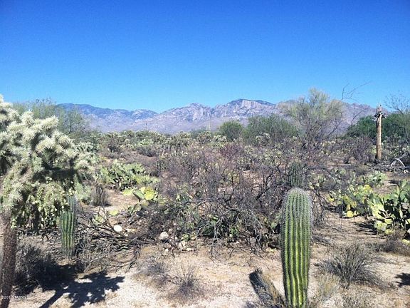 3rd image of 11300 N Vista Del Sol