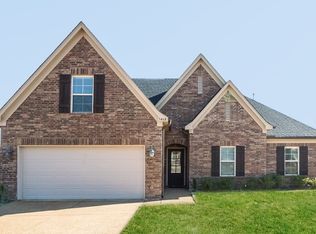 3468 Avis Ln, Southaven, MS 38672