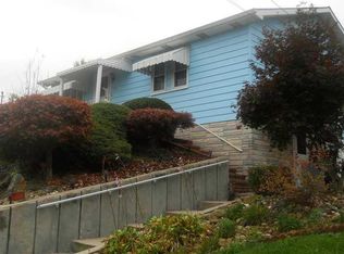 722 Broad St, Mount Pleasant, PA