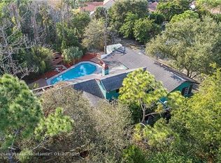 3980 Lone Pine Rd, Delray Beach, FL 33445