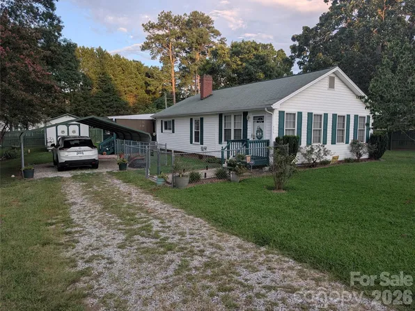 406 N Kimmons St, Landis, NC 28088