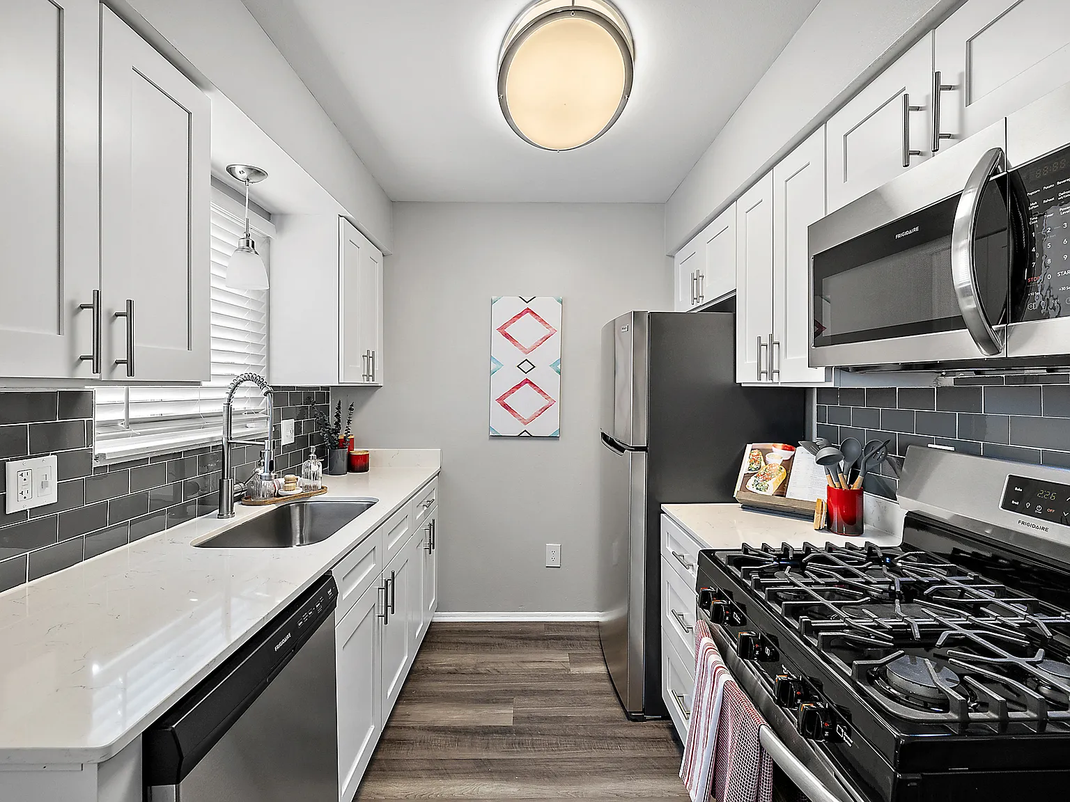Cherry Hill Village Apartments - Dearborn Heights, MI — Photo 2
