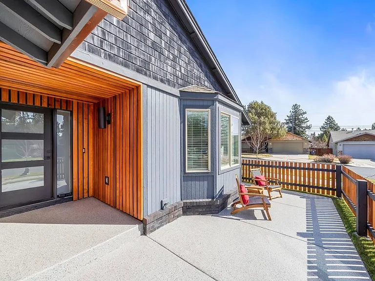20577 Prospector Loop — Photo 26