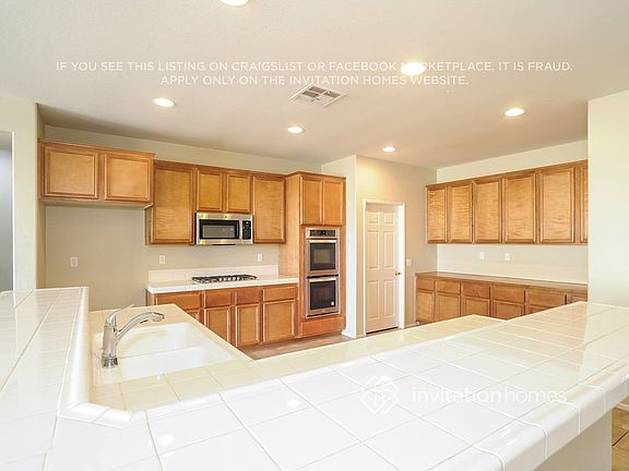5th image of 5815 W Avenue J12