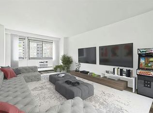 10460 Queens Blvd APT 15W, Forest Hills, NY 11375