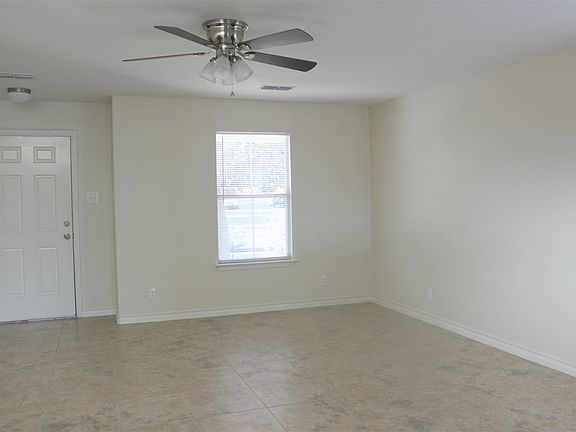 3rd image of 17421 College Port Dr