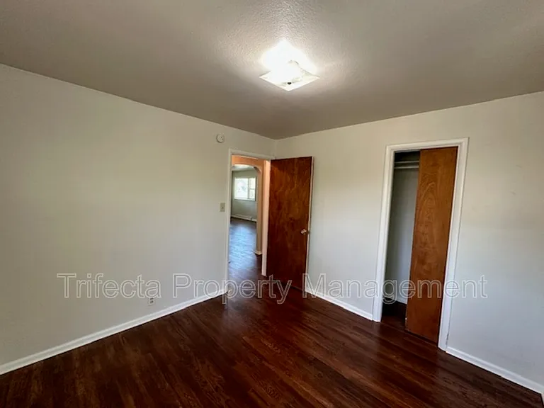 622 Miller Dr — Photo 7