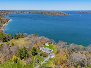 56 Deans Way, Cumberland Foreside, ME 04110