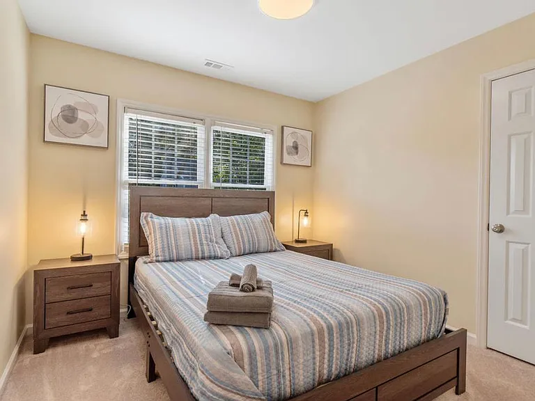110 Mint Hill Dr — Photo 23