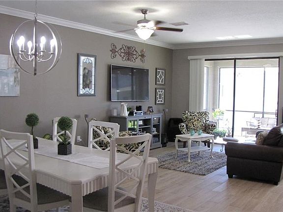 2nd image of 4400 Mount Bandon Dr