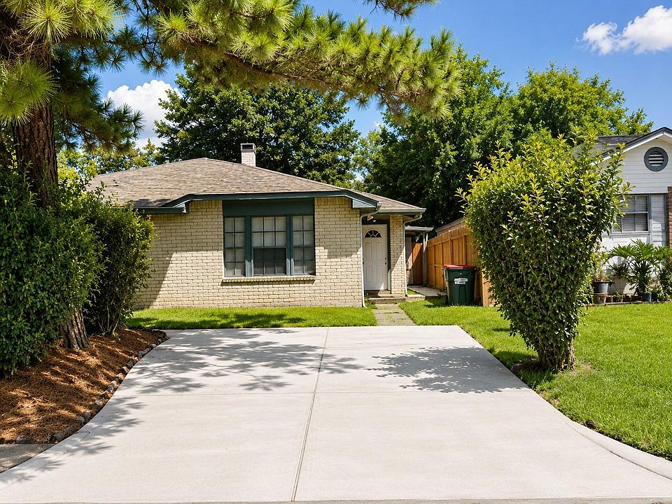 1st image of 3105 Oak Rock Cir